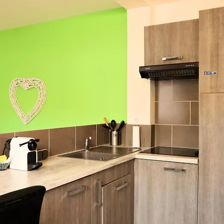 - Terrasse Privee, Animaux Acceptes, Parking Prive Gratuit, Accueil Velo * Saint-Omer (Pas-de-Calais)